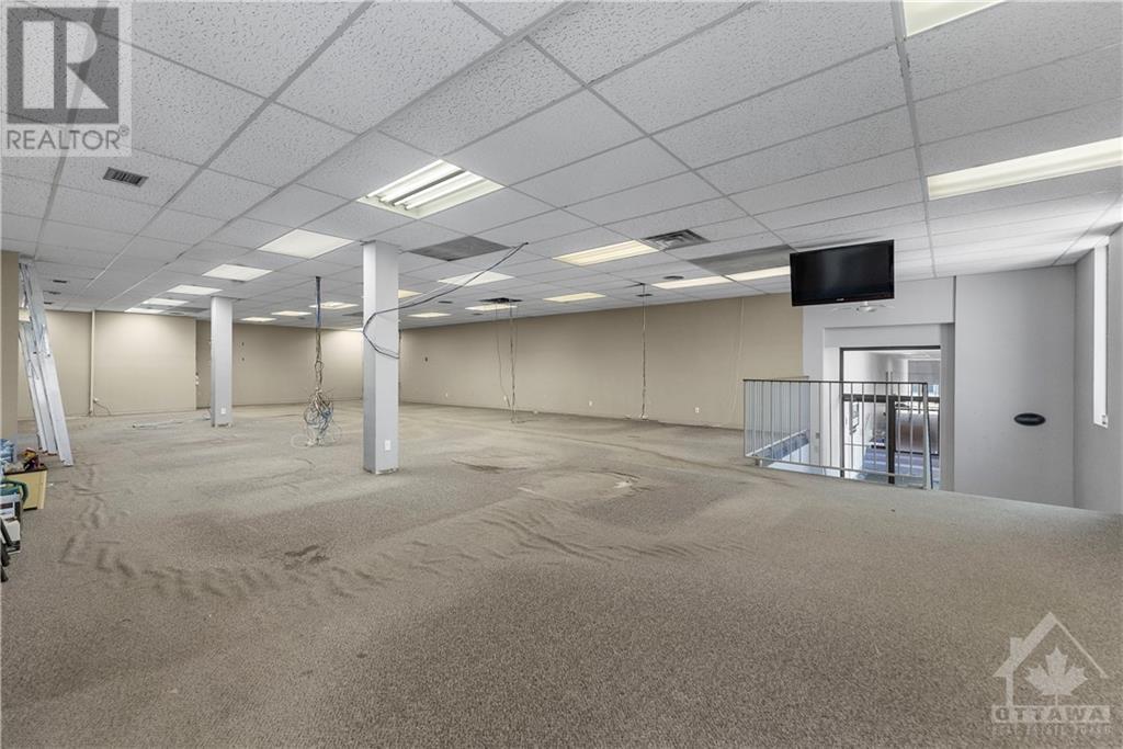 270 Lake Street, Pembroke, Ontario  K8A 7Y9 - Photo 3 - X10464995