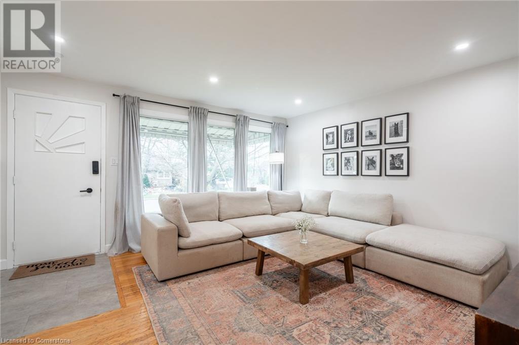 18 Warwick Road, Stoney Creek, Ontario  L8E 1Y3 - Photo 6 - 40680408