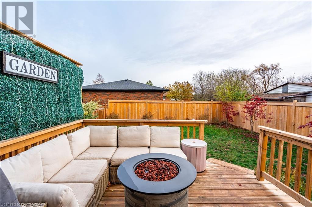 18 Warwick Road, Stoney Creek, Ontario  L8E 1Y3 - Photo 28 - 40680408