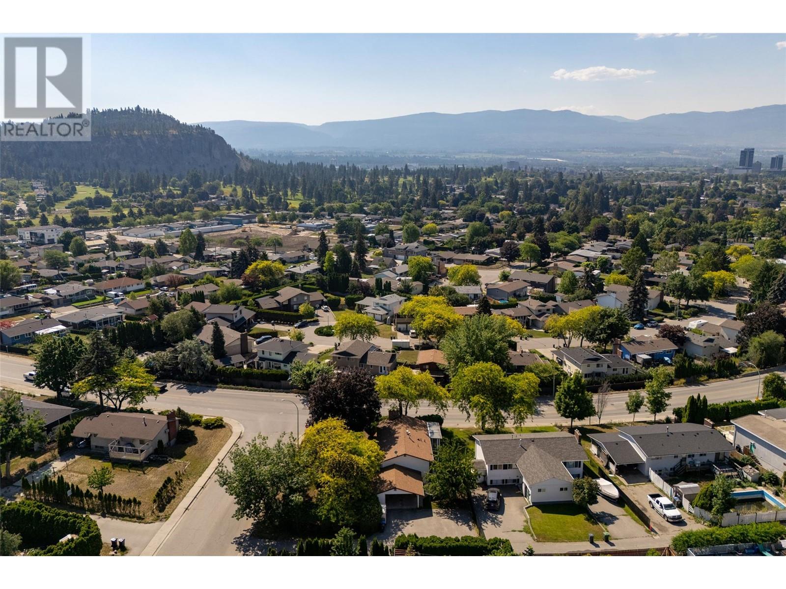 790 Caldow Street, Kelowna, British Columbia  V1V 1A8 - Photo 31 - 10319234