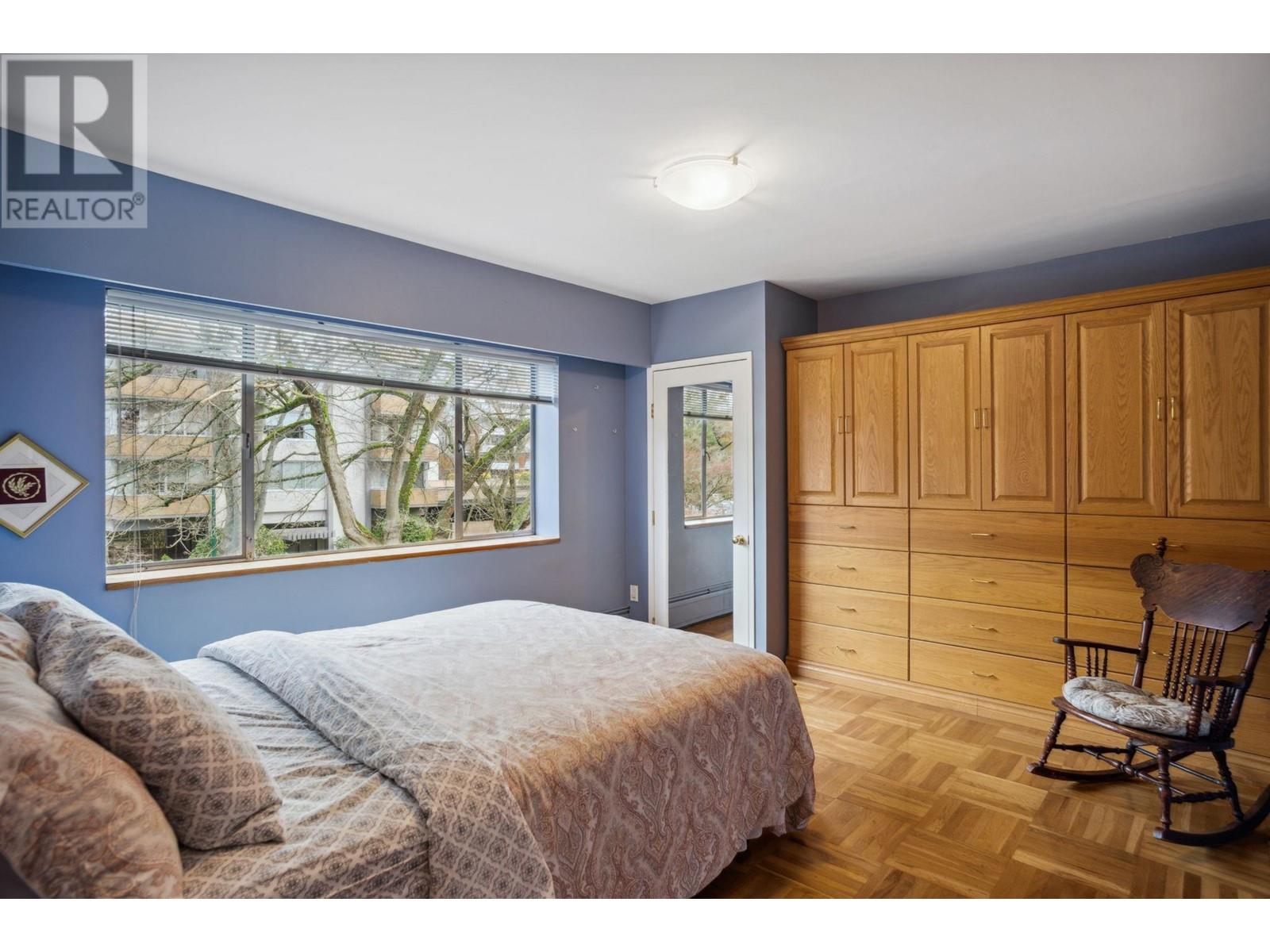 Listing Picture 15 of 29 : 304 2095 BEACH AVENUE, Vancouver / 溫哥華 - 魯藝地產 Yvonne Lu Group - MLS Medallion Club Member