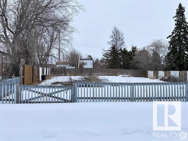 Property at 4813 52 ST image
