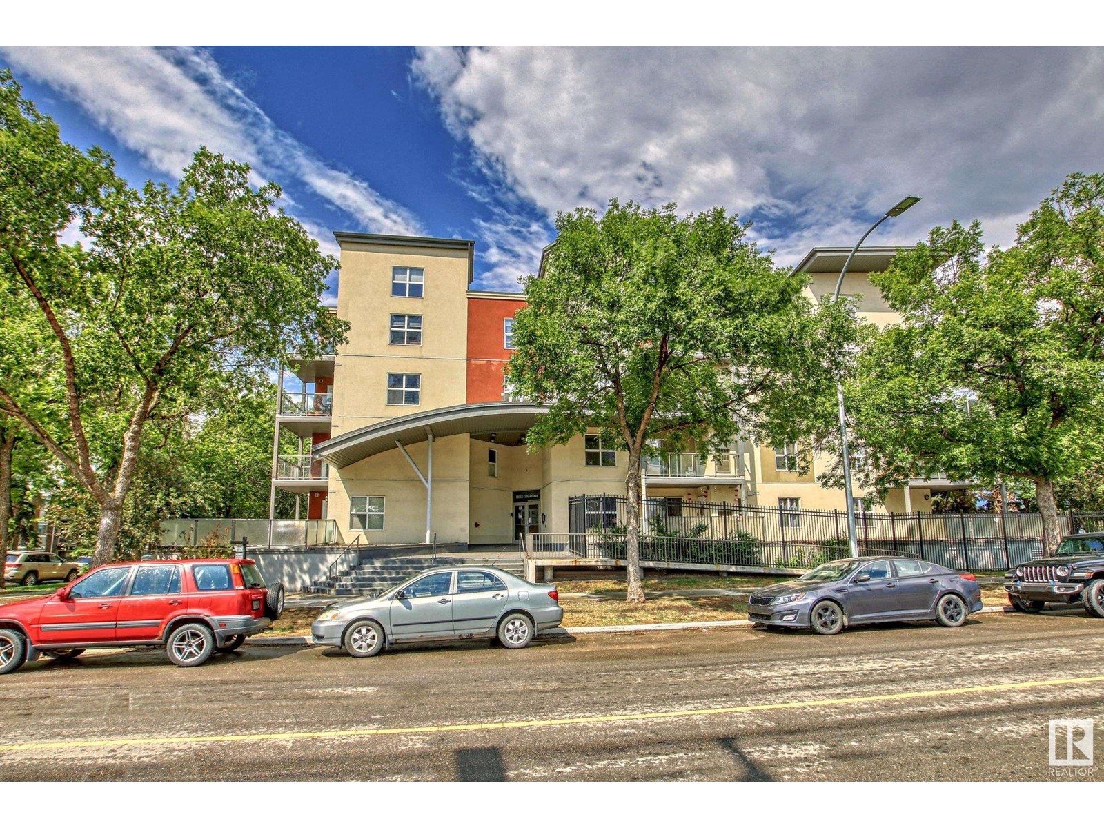 Property at #115 10118 106 AV NW image 2