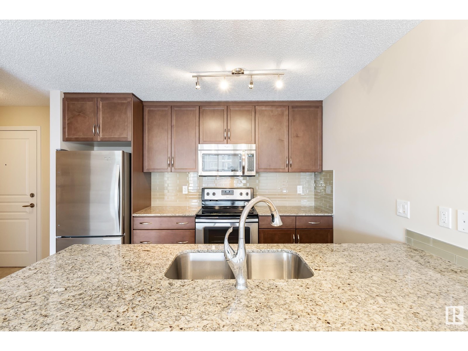 #404 7021 South Terwillegar Dr Nw, Edmonton, Alberta  T6R 3V7 - Photo 16 - E4388530