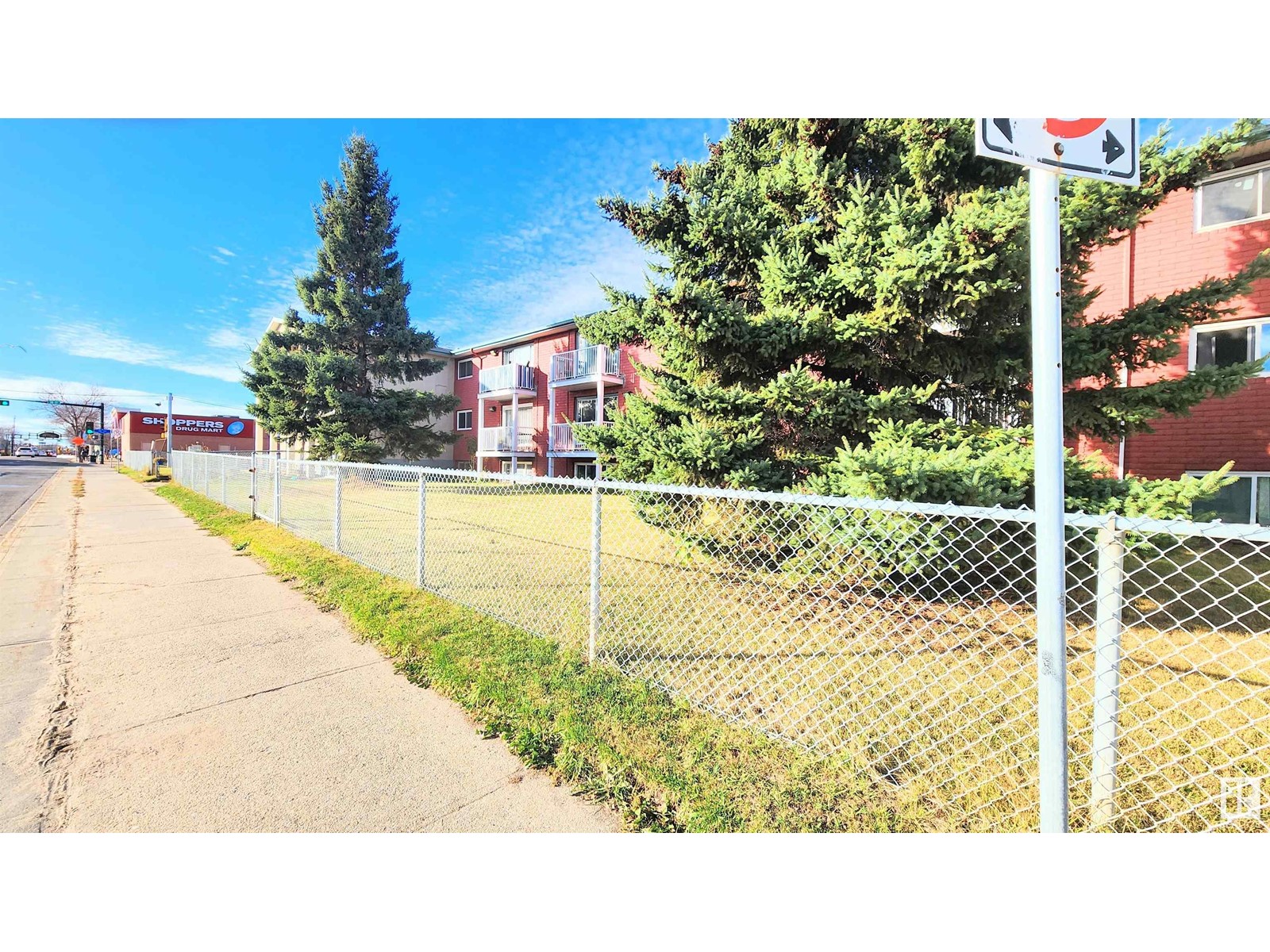 Property at #308 3720 118 AV NW image 4