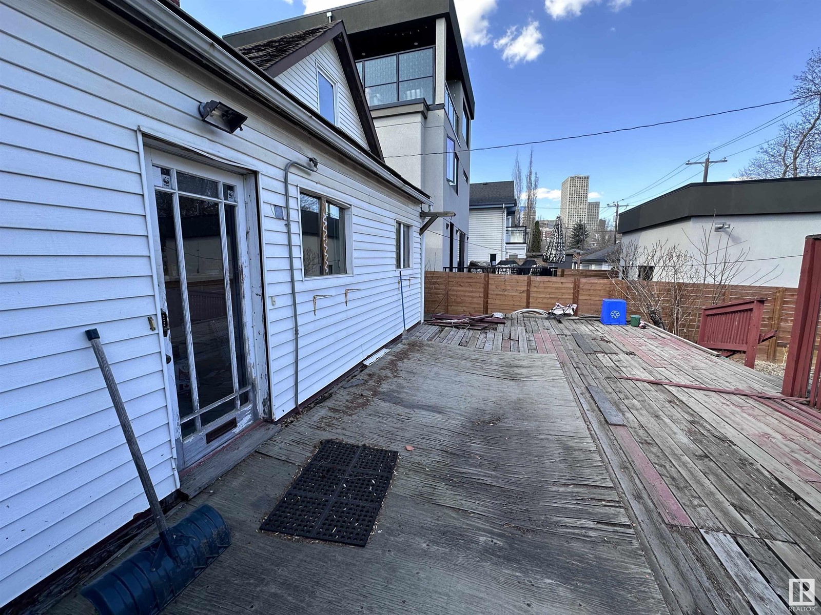 Property at 9621 101 ST NW image