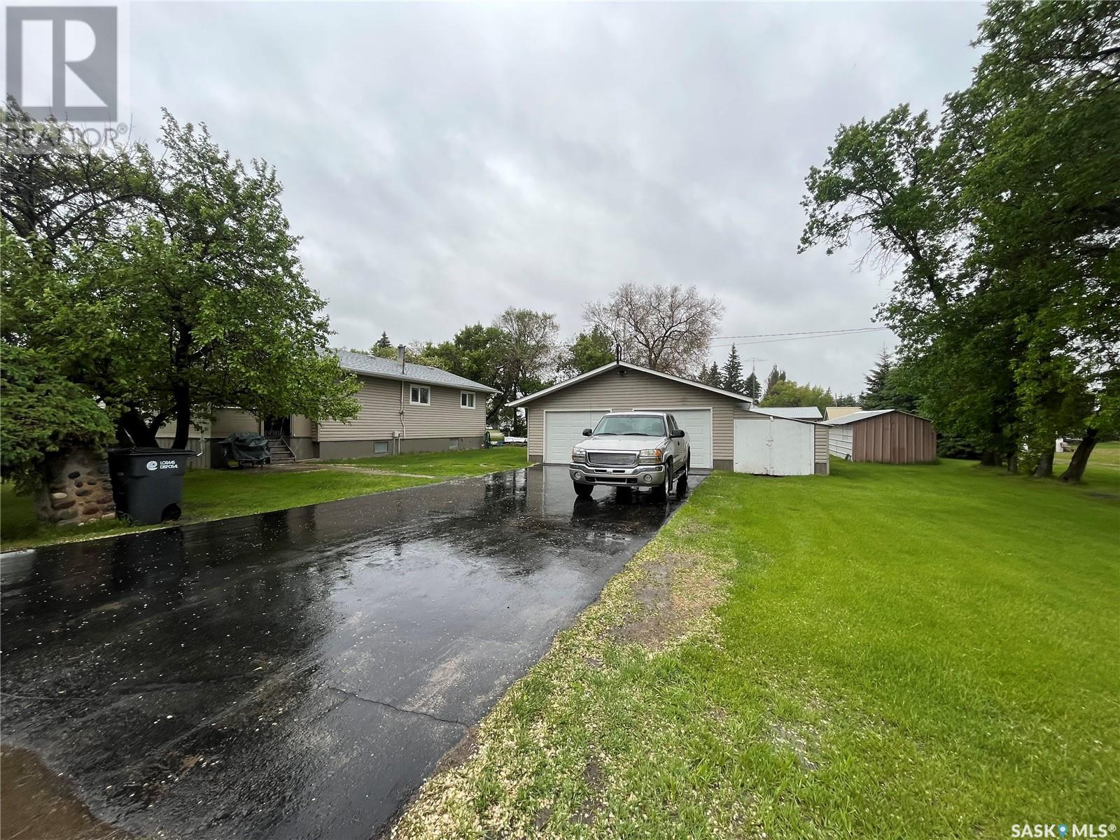 414 2nd Avenue, Spy Hill, Saskatchewan  S0A 3W0 - Photo 27 - SK988529