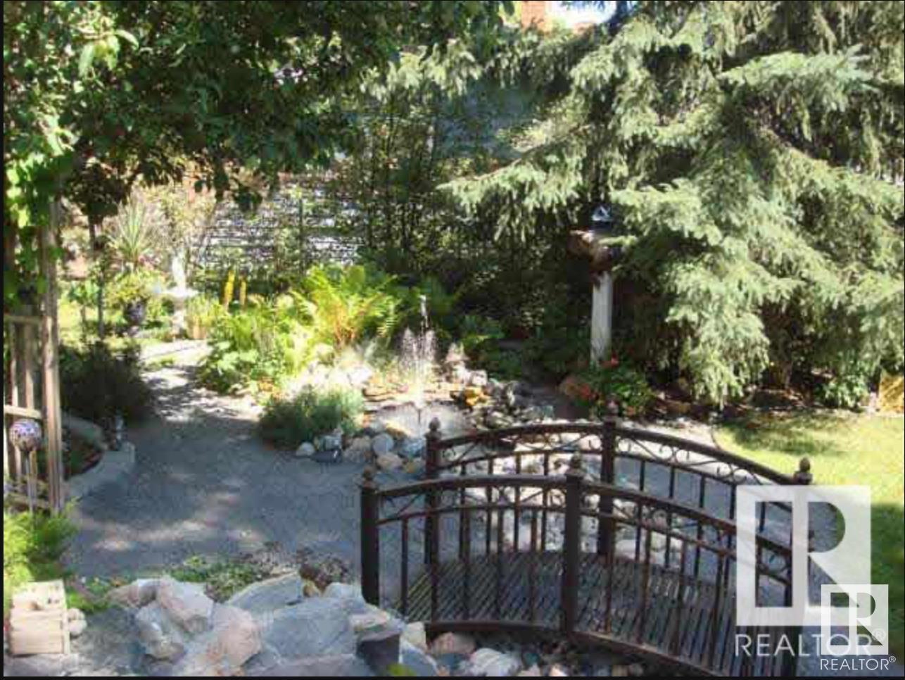 Property at 12339 89 ST NW image 5
