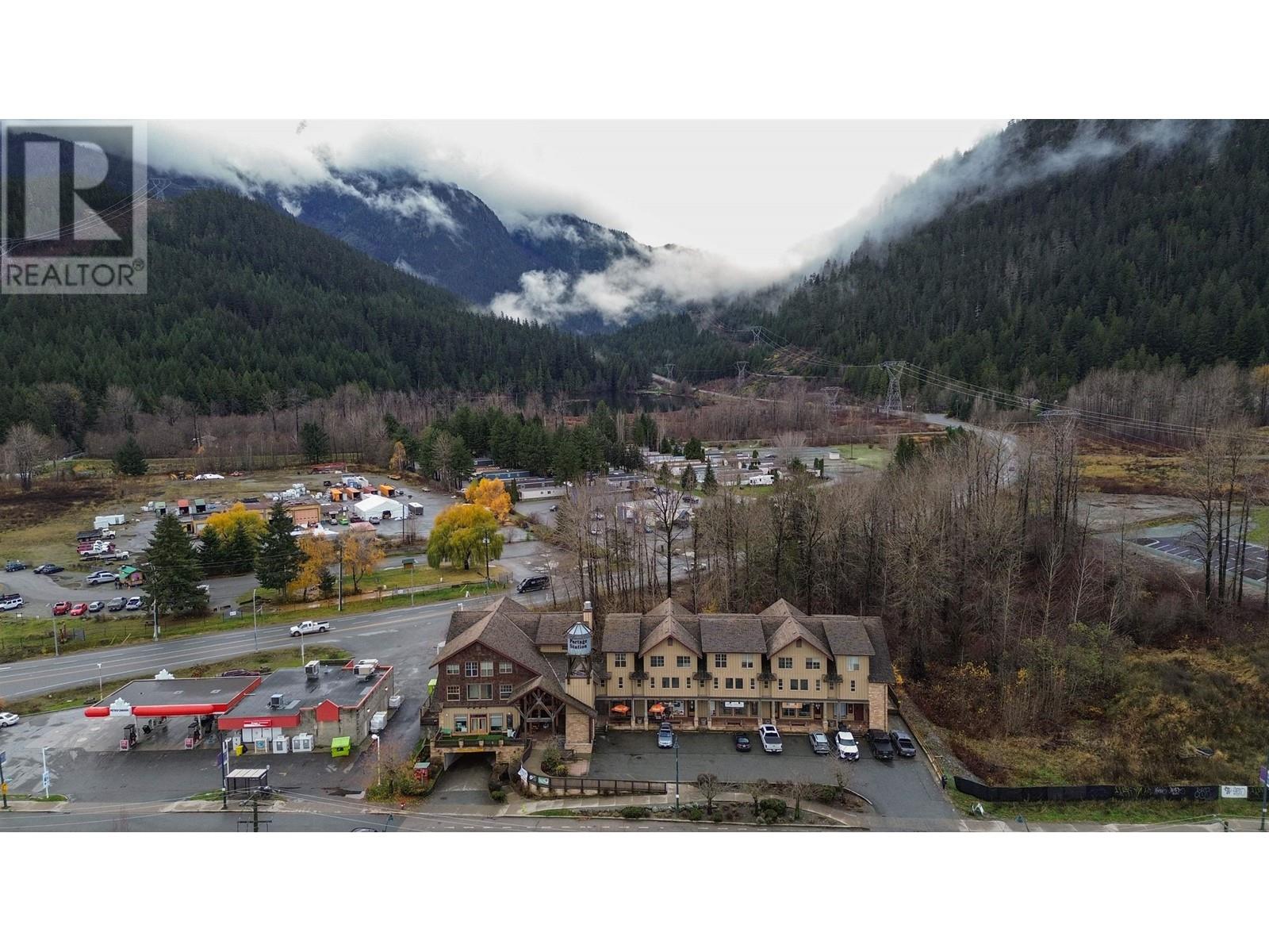 204 1436 Portage Road, Pemberton, British Columbia  V0N 2L1 - Photo 16 - R2946423