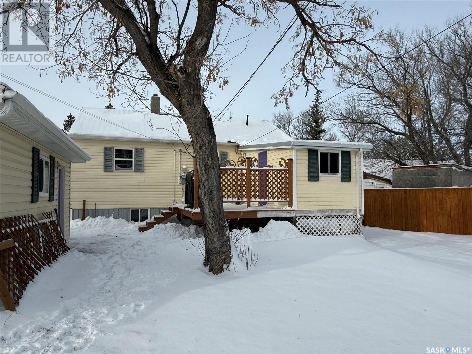 208 Brome Street, Yellow Grass, Saskatchewan  S0G 5J0 - Photo 6 - SK988699