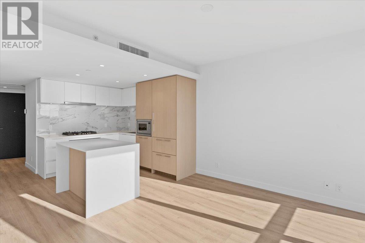 2108 1500 FERN STREET