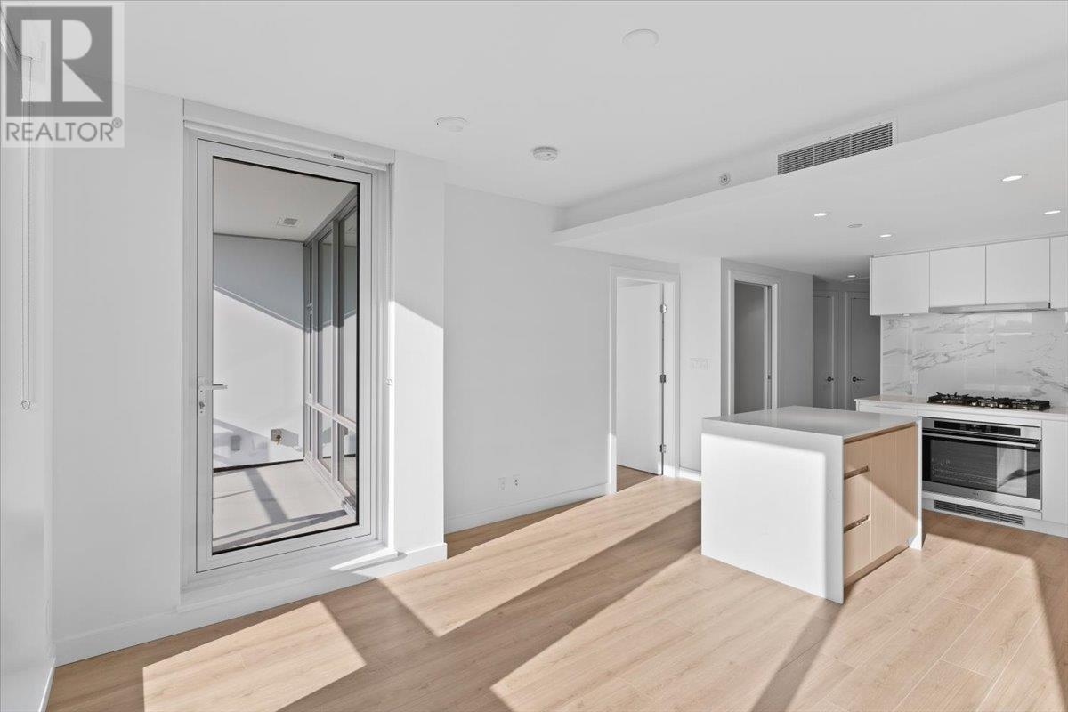 2108 1500 FERN STREET