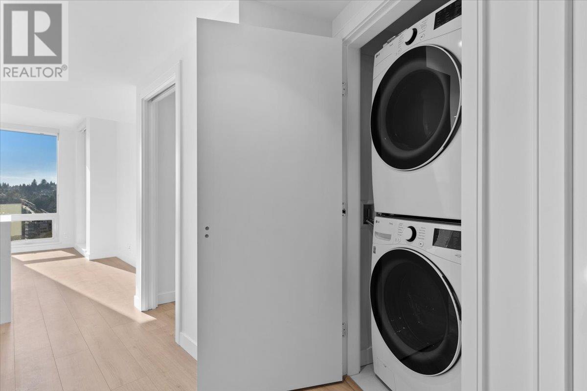 2108 1500 FERN STREET