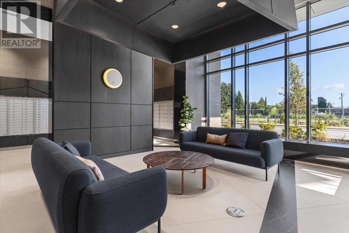 2108 1500 FERN STREET