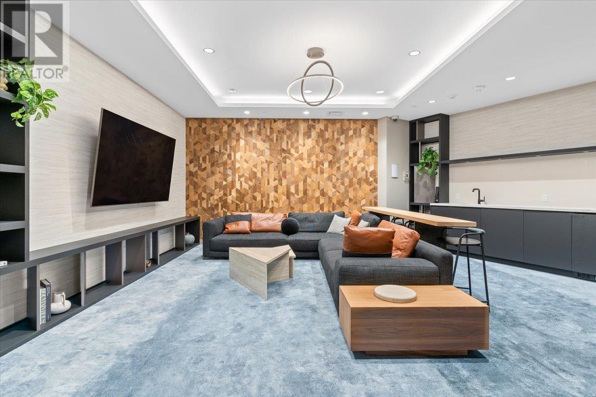 2108 1500 FERN STREET