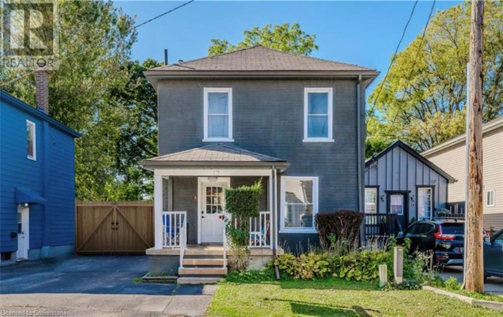 12 Lowell Street N, Cambridge, Ontario  N1R 5C9 - Photo 1 - 40680445