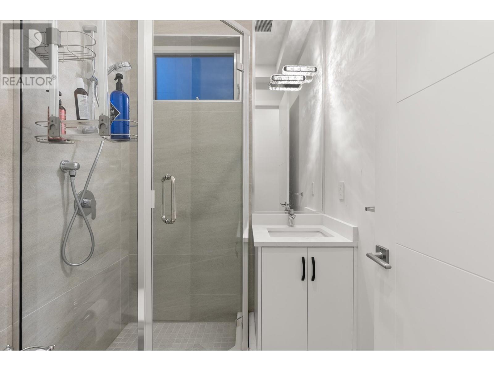 8251 Lucerne Road, Richmond, British Columbia  V6Y 1J1 - Photo 28 - R2943797