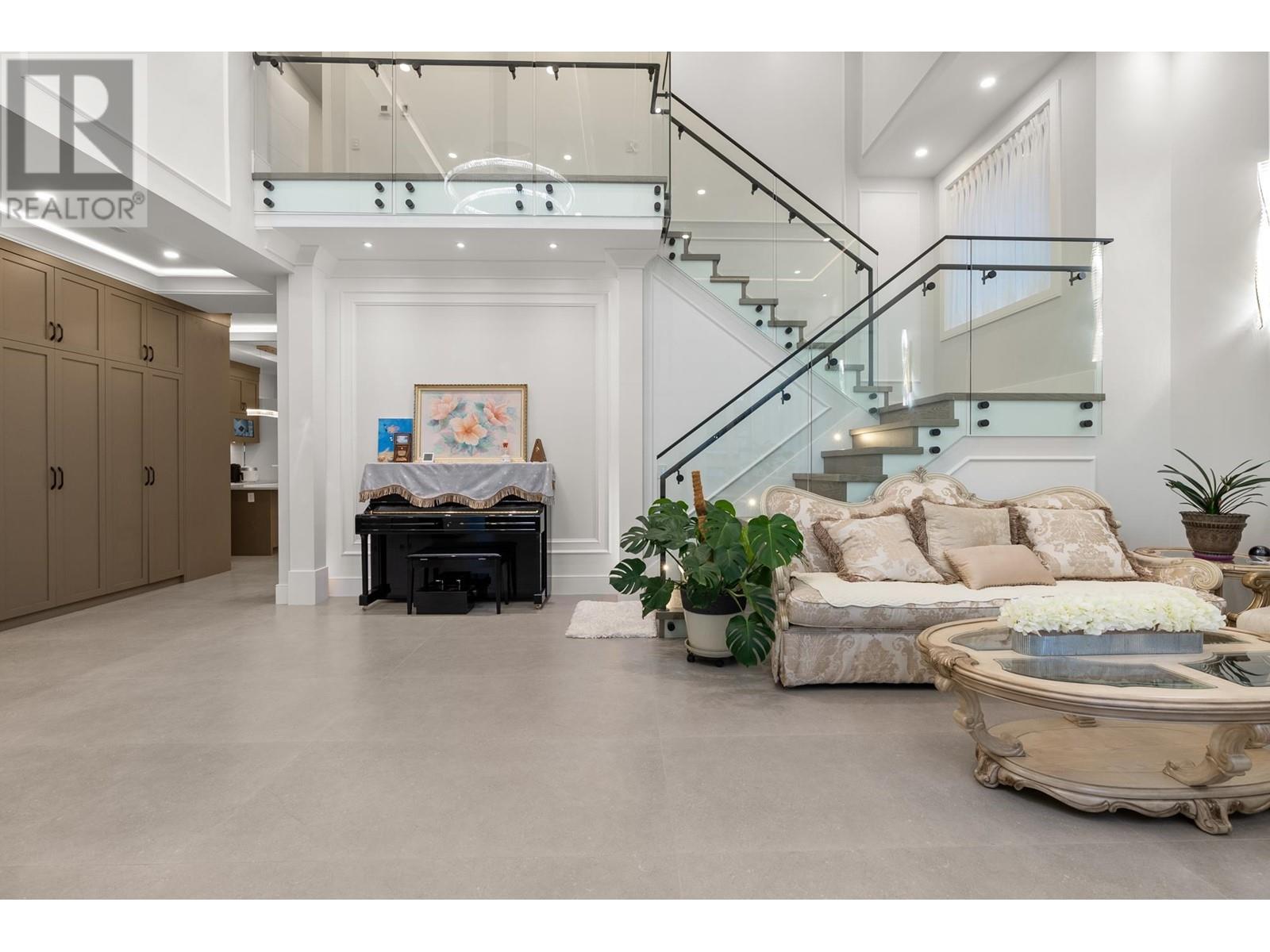 Property at 8251 LUCERNE ROAD image 3