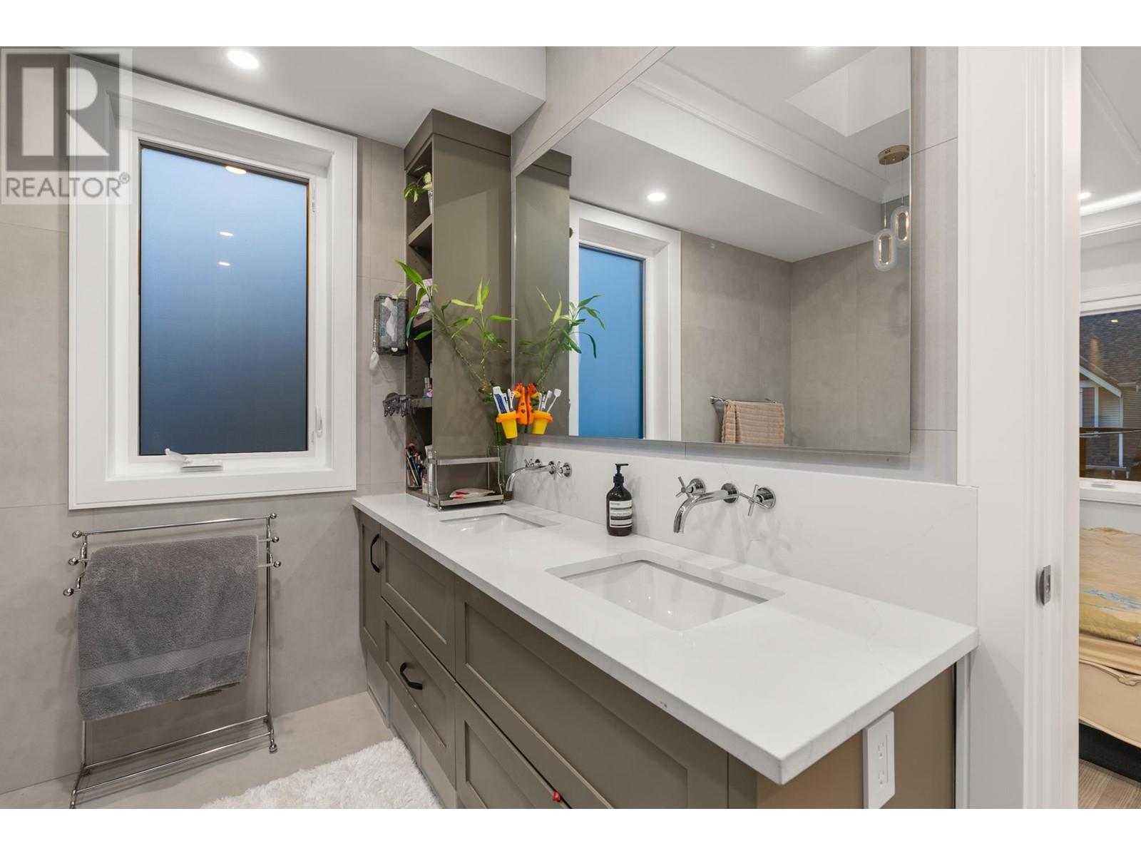 8251 Lucerne Road, Richmond, British Columbia  V6Y 1J1 - Photo 23 - R2943797
