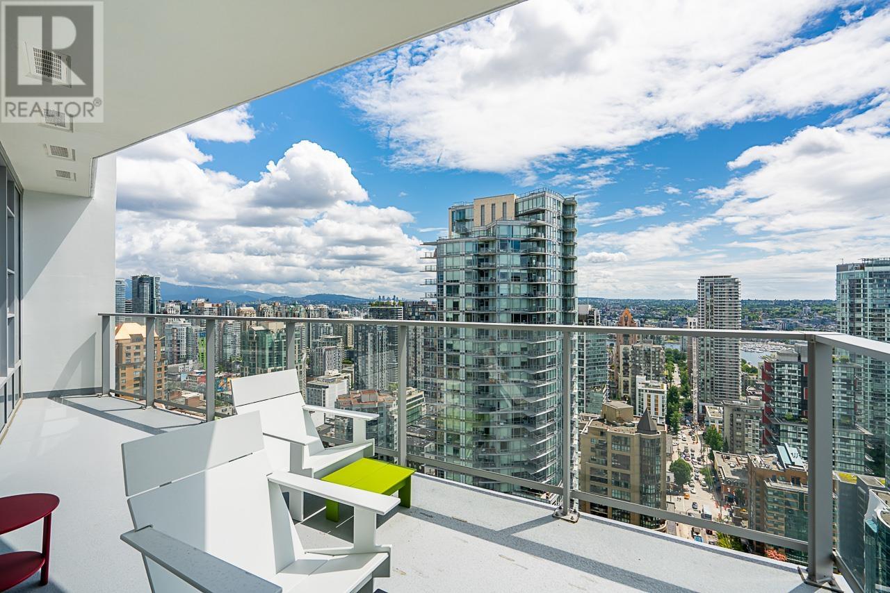 Listing Picture 28 of 31 : 3508 1289 HORNBY STREET, Vancouver / 溫哥華 - 魯藝地產 Yvonne Lu Group - MLS Medallion Club Member