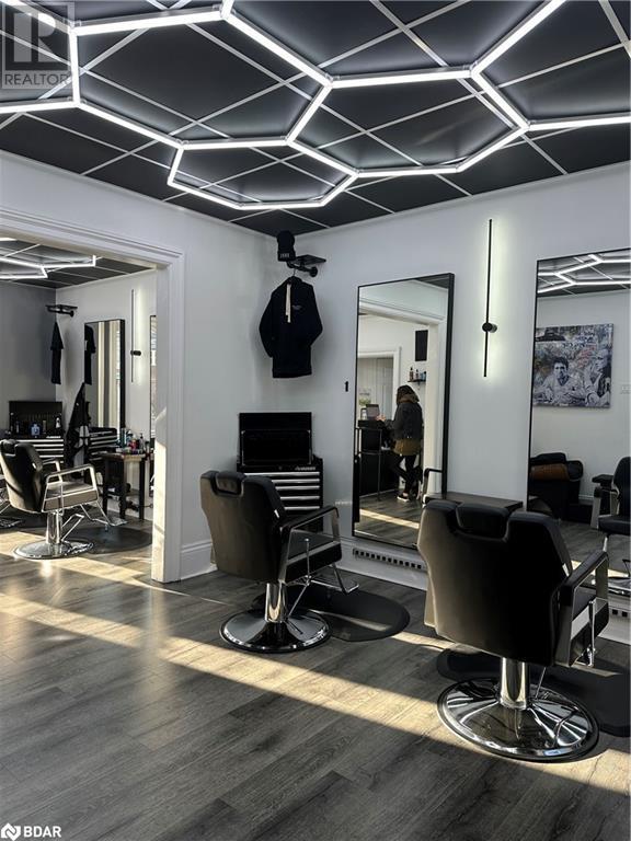 185 Bayfield Street, Barrie, Ontario  L4M 3B4 - Photo 4 - 40679852