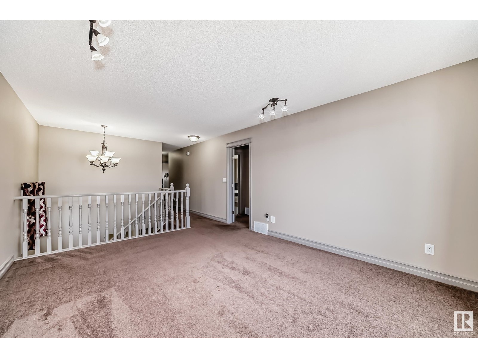 3342 18a Av Nw, Edmonton, Alberta  T6T 0R4 - Photo 18 - E4399980