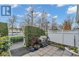 111 6588 SOUTHOAKS CRESCENT