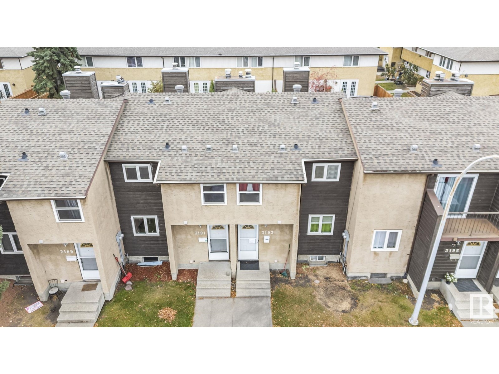 3191 139 Av Nw Nw, Edmonton, Alberta  T5Y 1R4 - Photo 1 - E4412555