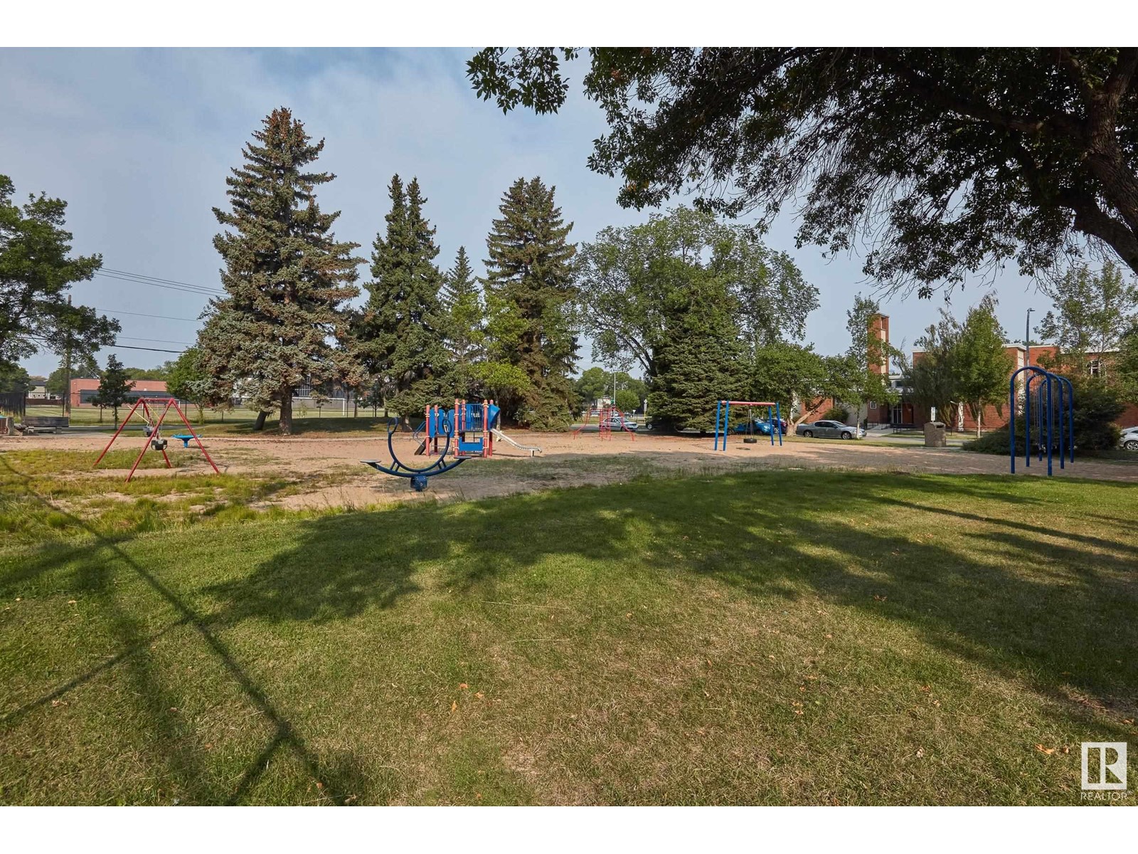 9627 74 Av Nw, Edmonton, Alberta  T6E 1E7 - Photo 39 - E4412501