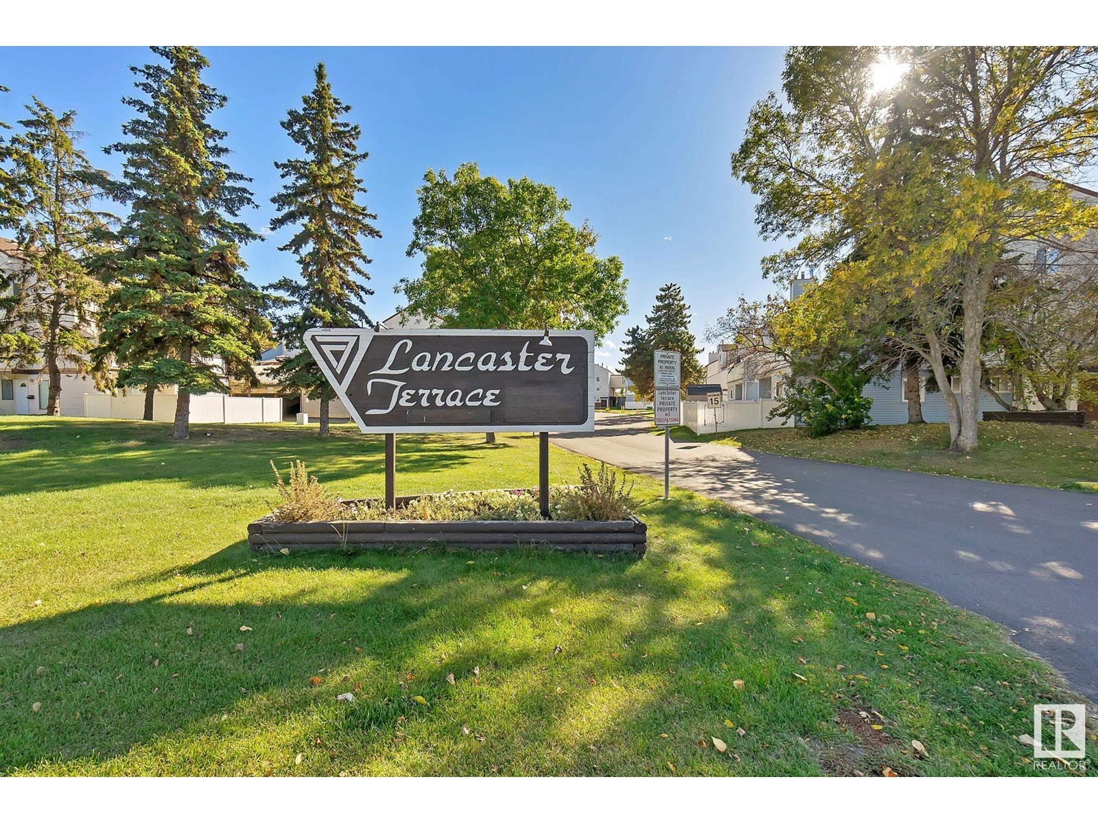 246 LANCASTER TC NW, Edmonton, Alberta