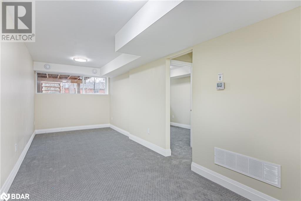 98 Peel Street Unit# 2, Barrie, Ontario  L4M 3K7 - Photo 9 - 40667975