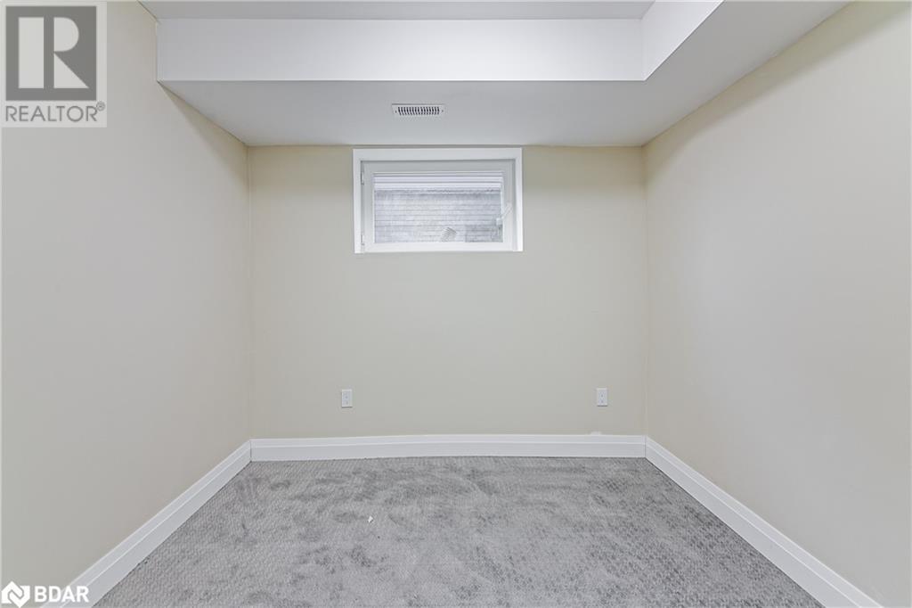 98 Peel Street Unit# 1, Barrie, Ontario  L4M 3K7 - Photo 14 - 40663526