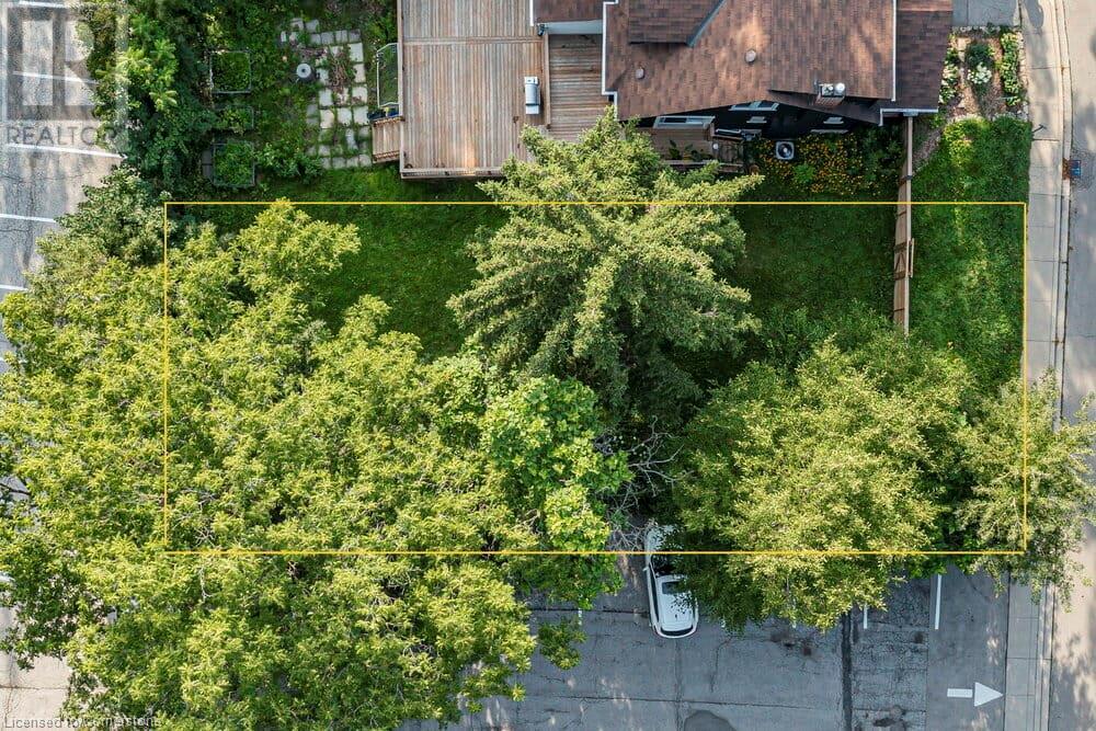 112 VICTORIA Street, hamilton, Ontario