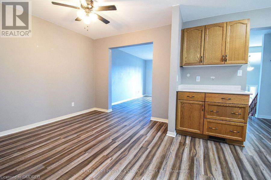 5716 Deerbrook Street, Niagara Falls, Ontario  L2G 7V6 - Photo 12 - 40680479