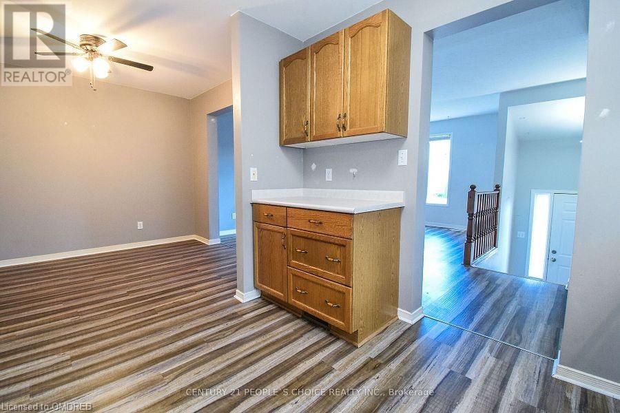 5716 Deerbrook Street, Niagara Falls, Ontario  L2G 7V6 - Photo 14 - 40680479