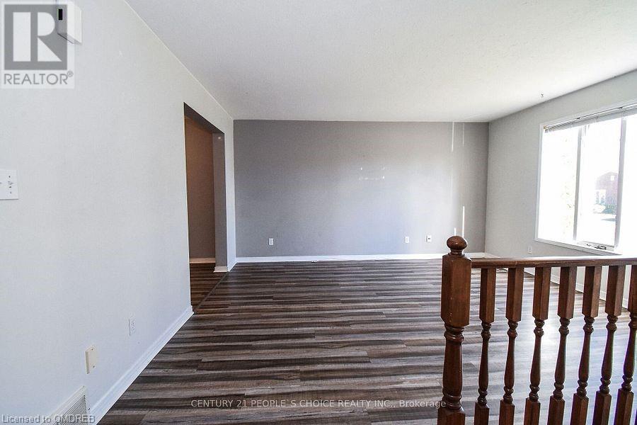 5716 Deerbrook Street, Niagara Falls, Ontario  L2G 7V6 - Photo 4 - 40680479