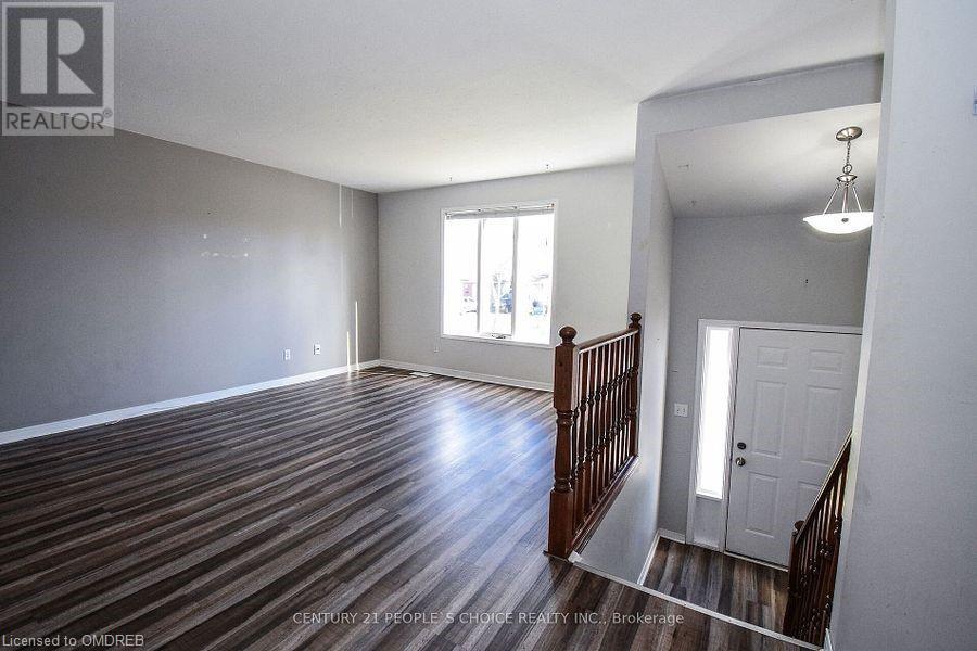 5716 Deerbrook Street, Niagara Falls, Ontario  L2G 7V6 - Photo 5 - 40680479