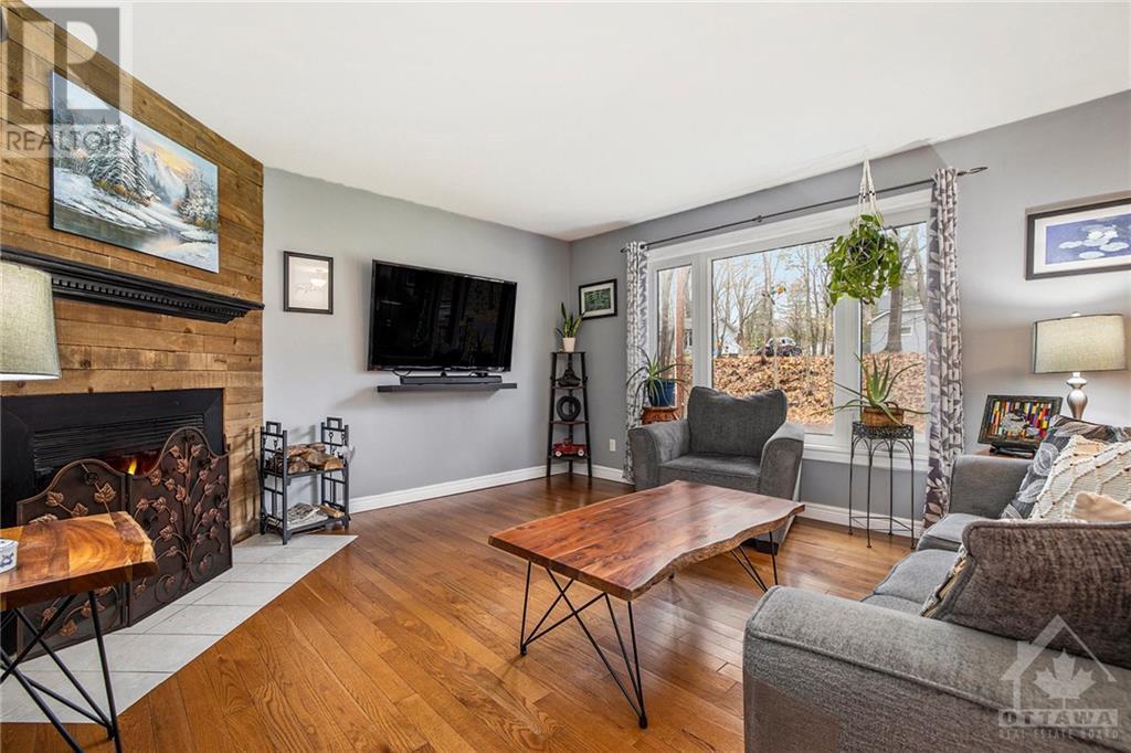 196 Macmillan Lane, Ottawa, Ontario  K0A 3M0 - Photo 3 - X10707912
