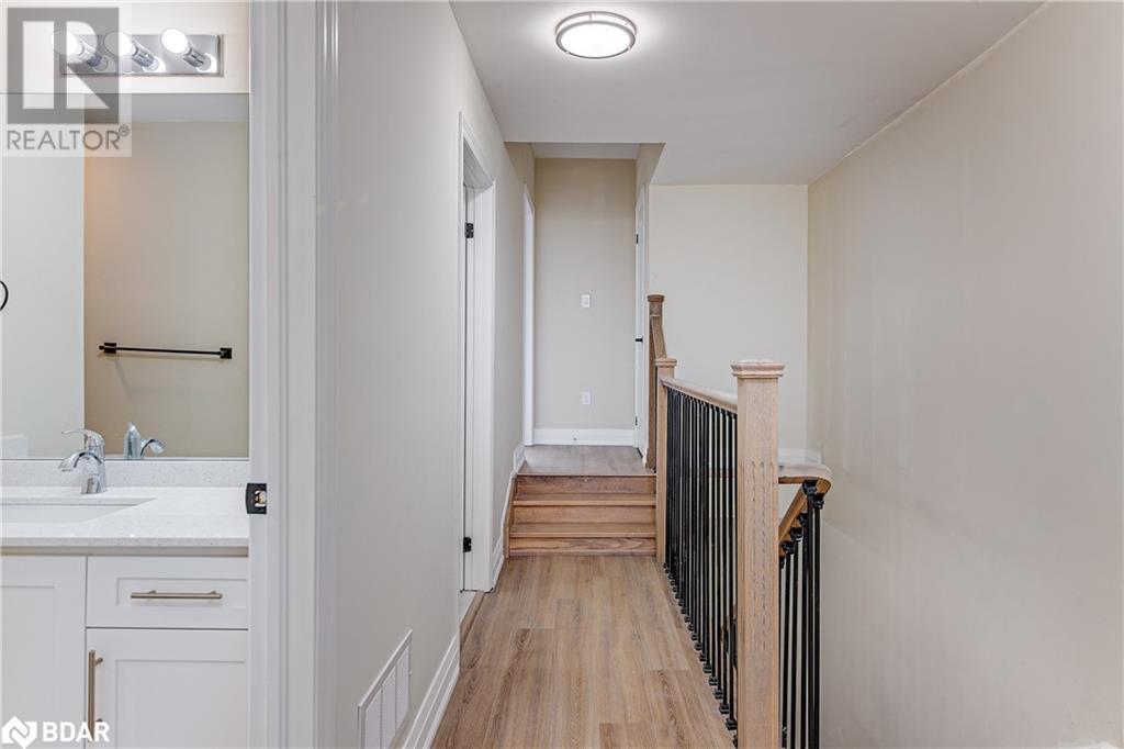 98 Peel Street Unit# 4, Barrie, Ontario  L4M 3K7 - Photo 18 - 40658328