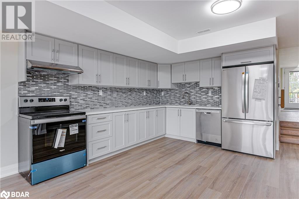 98 Peel Street Unit# 4, Barrie, Ontario  L4M 3K7 - Photo 6 - 40658328