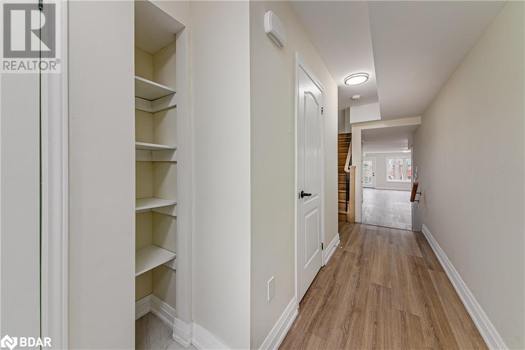 98 Peel Street Unit# 5, Barrie, Ontario  L4M 3K7 - Photo 4 - 40670056