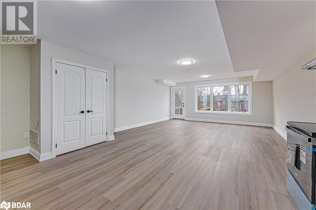 98 Peel Street Unit# 5, Barrie, Ontario  L4M 3K7 - Photo 5 - 40670056