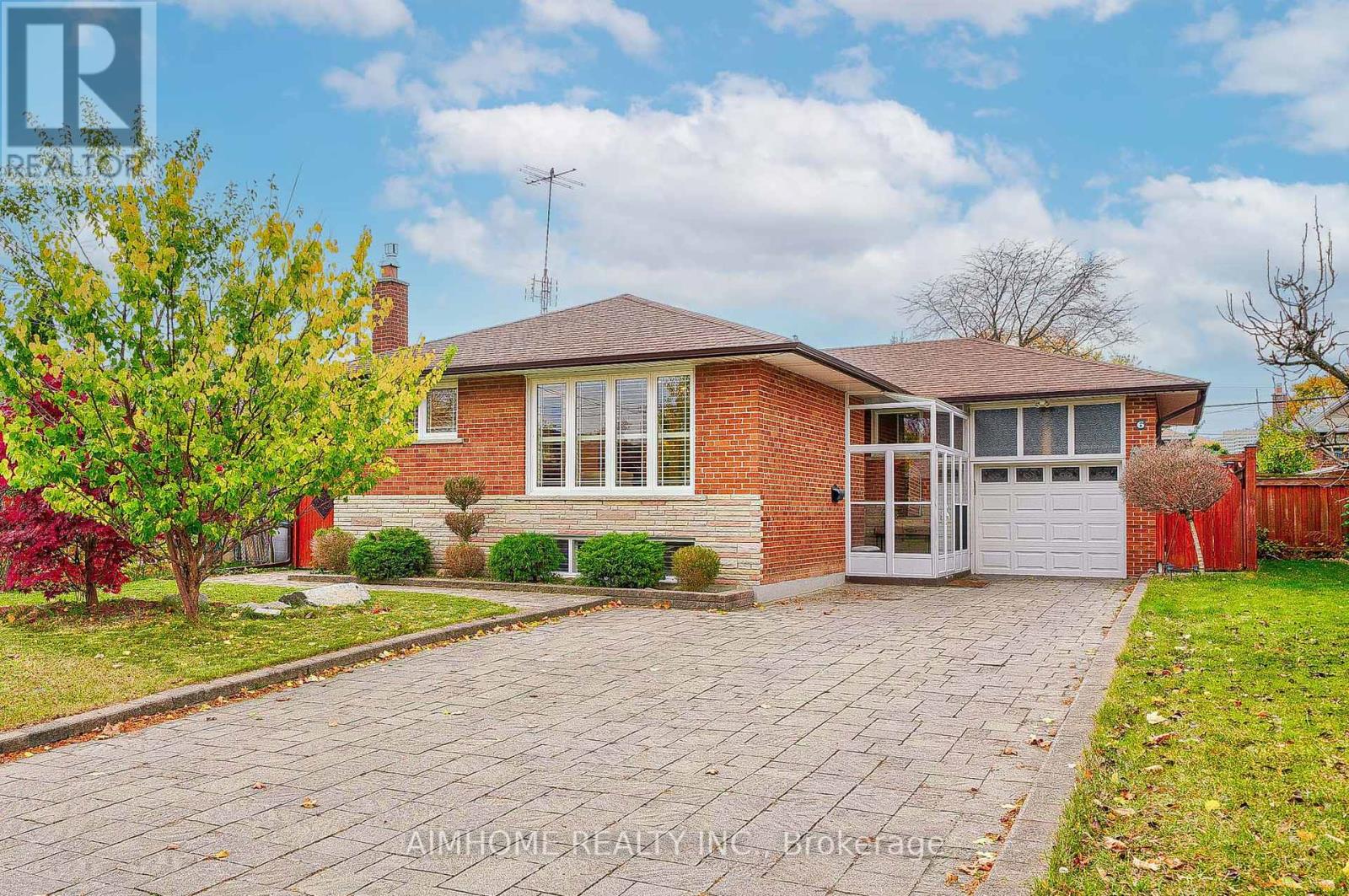 6 WYNDCLIFF CRESCENT, toronto (victoria village), Ontario