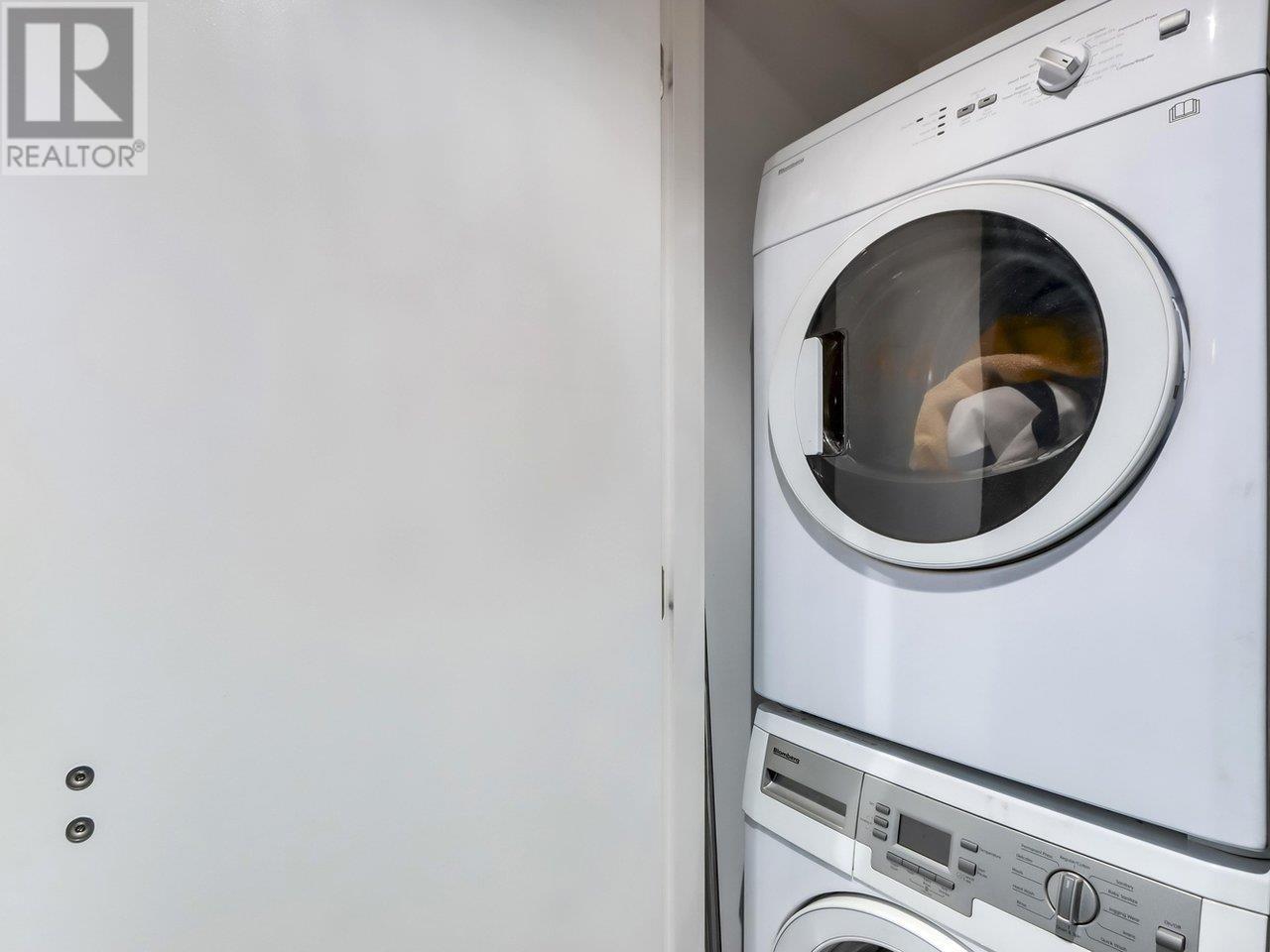 Listing Picture 21 of 29 : 1008 8031 NUNAVUT LANE, Vancouver / 溫哥華 - 魯藝地產 Yvonne Lu Group - MLS Medallion Club Member