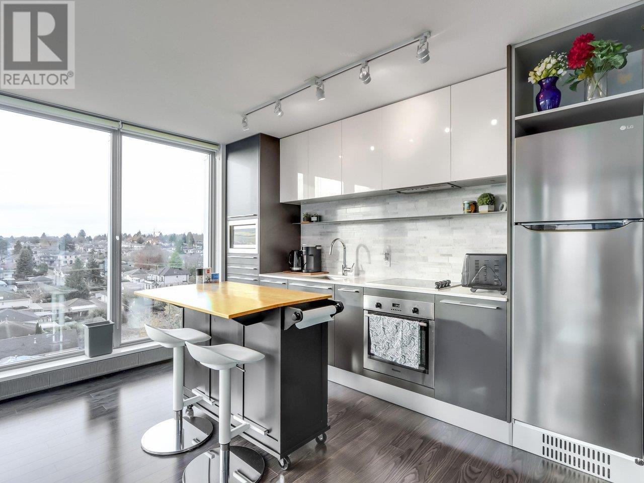 Listing Picture 10 of 29 : 1008 8031 NUNAVUT LANE, Vancouver / 溫哥華 - 魯藝地產 Yvonne Lu Group - MLS Medallion Club Member