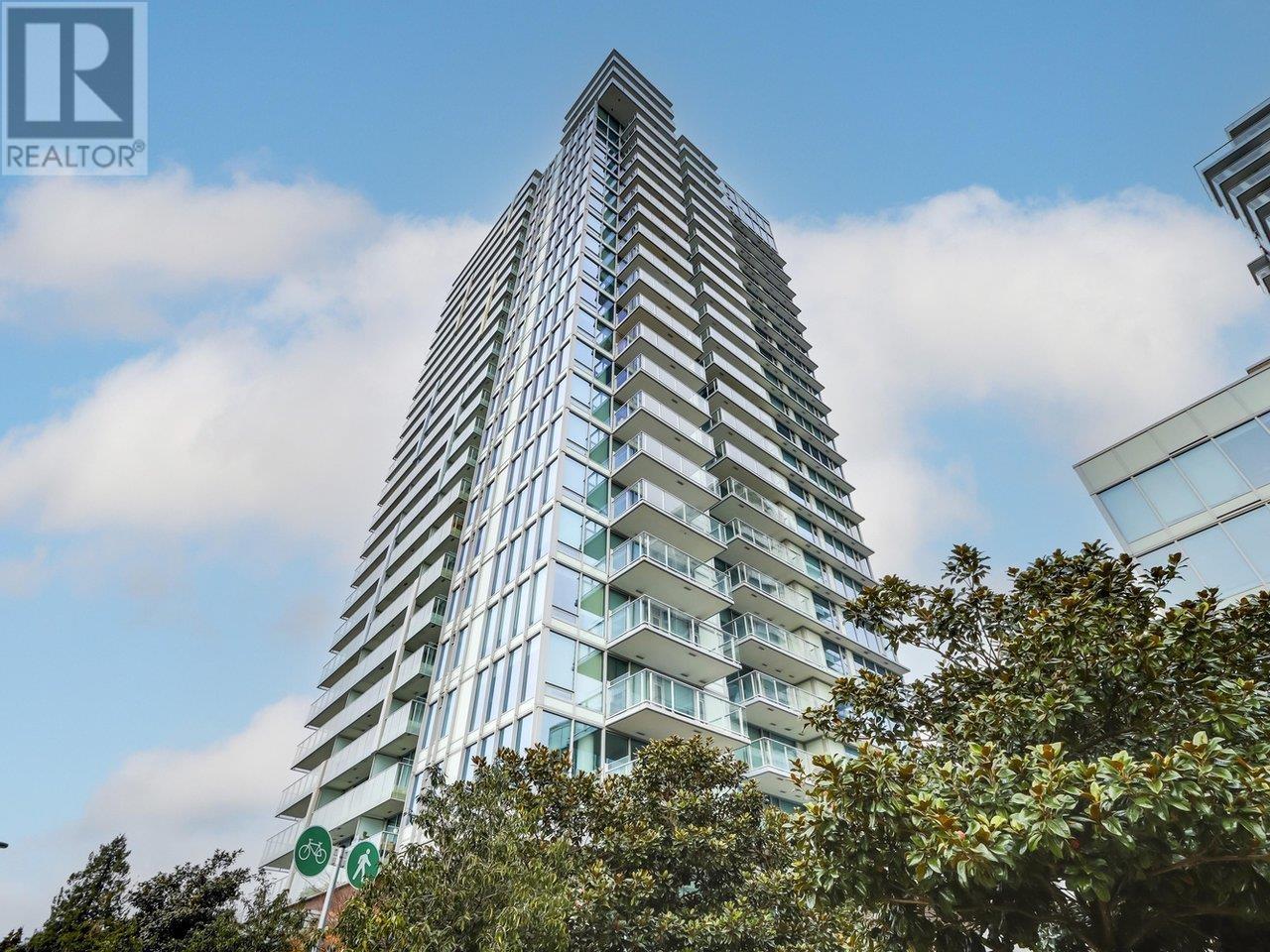 Listing Picture 27 of 29 : 1008 8031 NUNAVUT LANE, Vancouver / 溫哥華 - 魯藝地產 Yvonne Lu Group - MLS Medallion Club Member