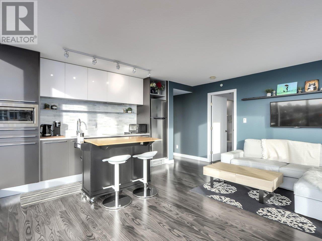 Listing Picture 4 of 29 : 1008 8031 NUNAVUT LANE, Vancouver / 溫哥華 - 魯藝地產 Yvonne Lu Group - MLS Medallion Club Member