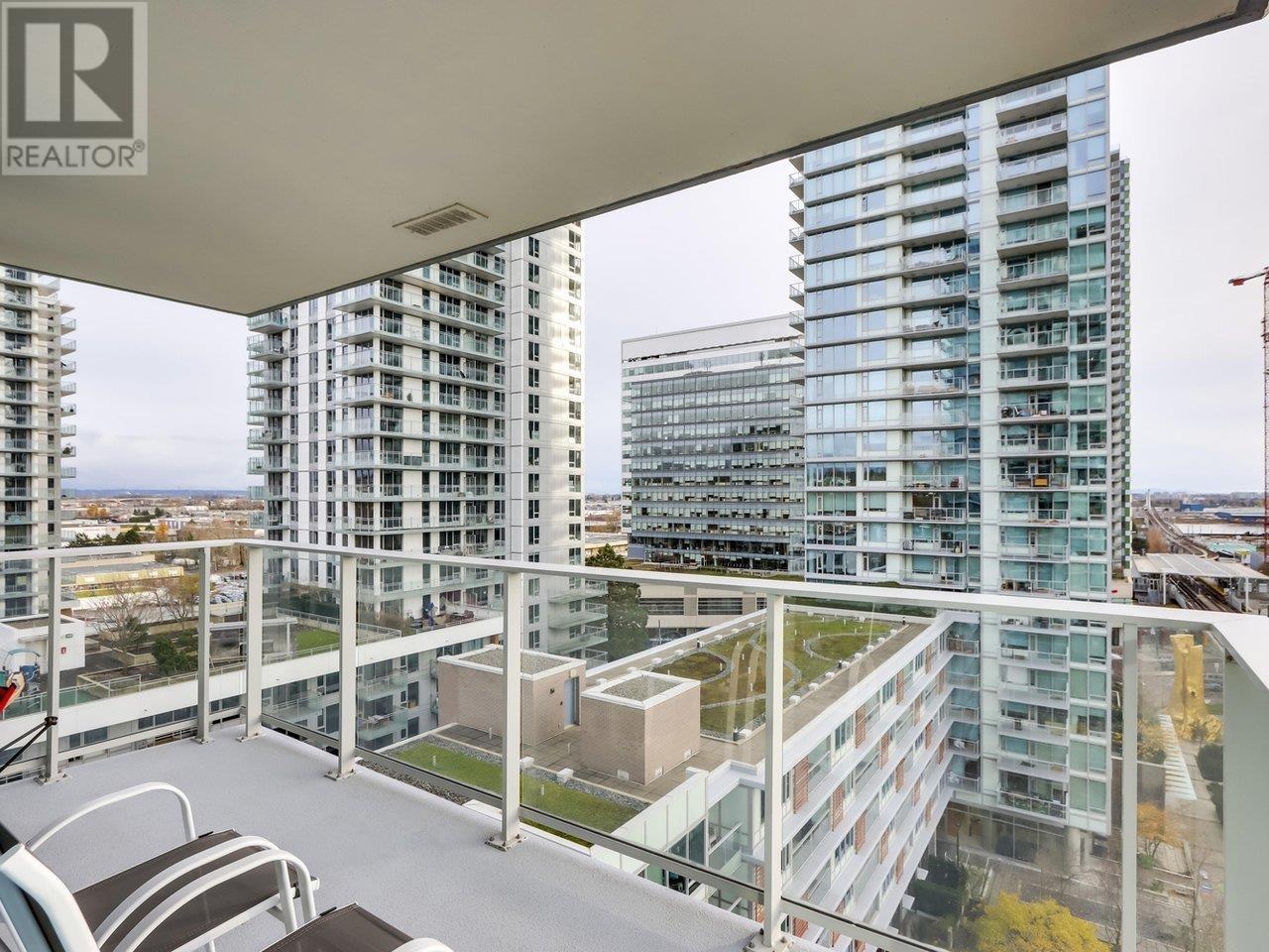 Listing Picture 15 of 29 : 1008 8031 NUNAVUT LANE, Vancouver / 溫哥華 - 魯藝地產 Yvonne Lu Group - MLS Medallion Club Member