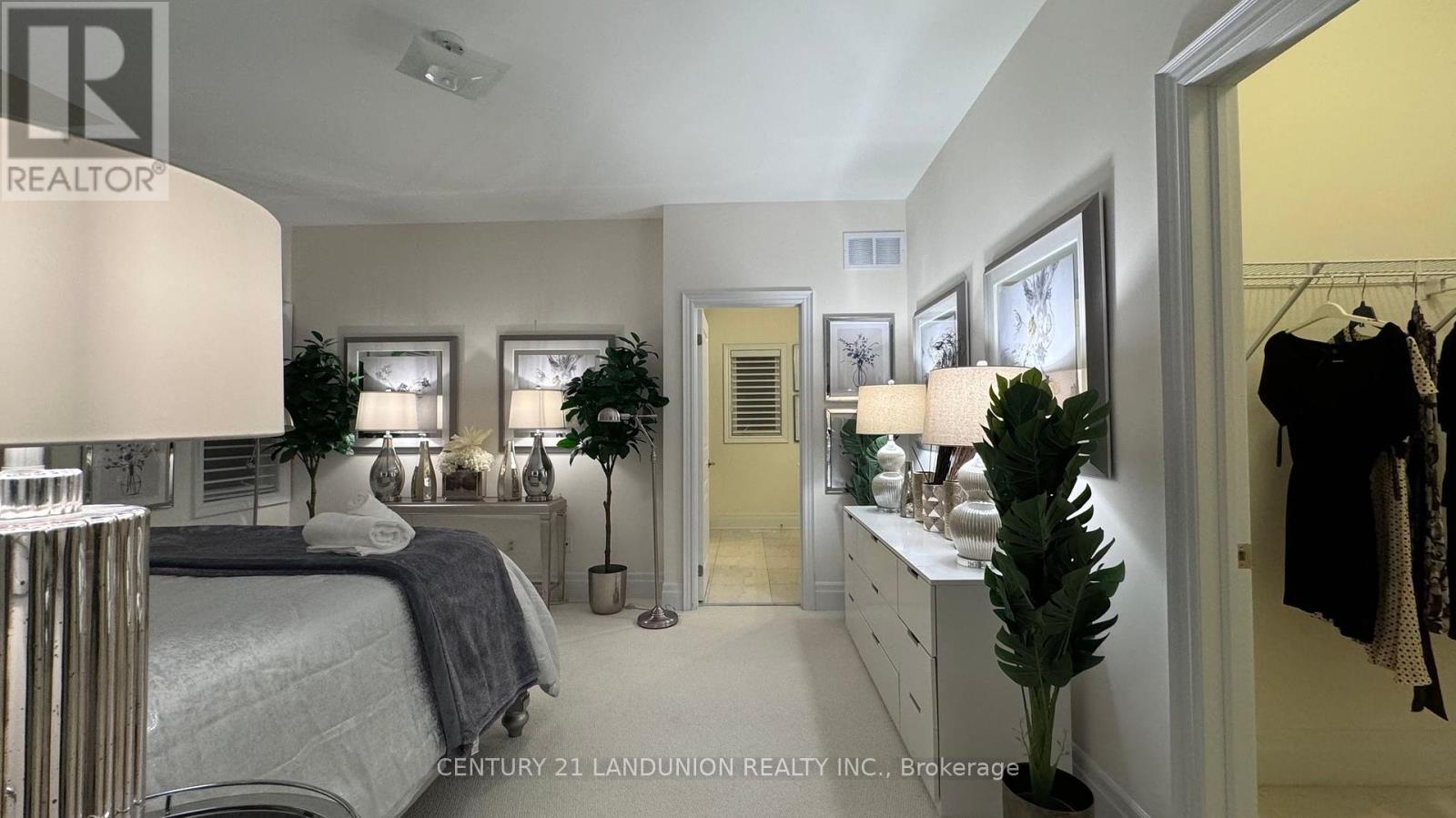 Unknown Address, ,     - Photo 12 - N10744195