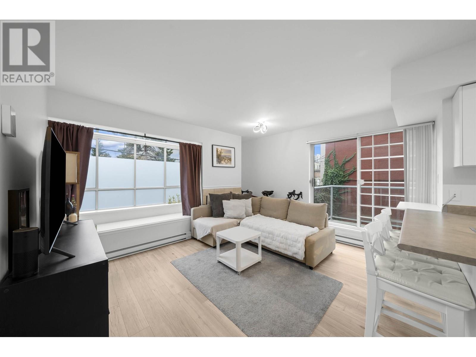 203 1575 W 13th Avenue, Vancouver, British Columbia  V6J 2G5 - Photo 2 - R2946498